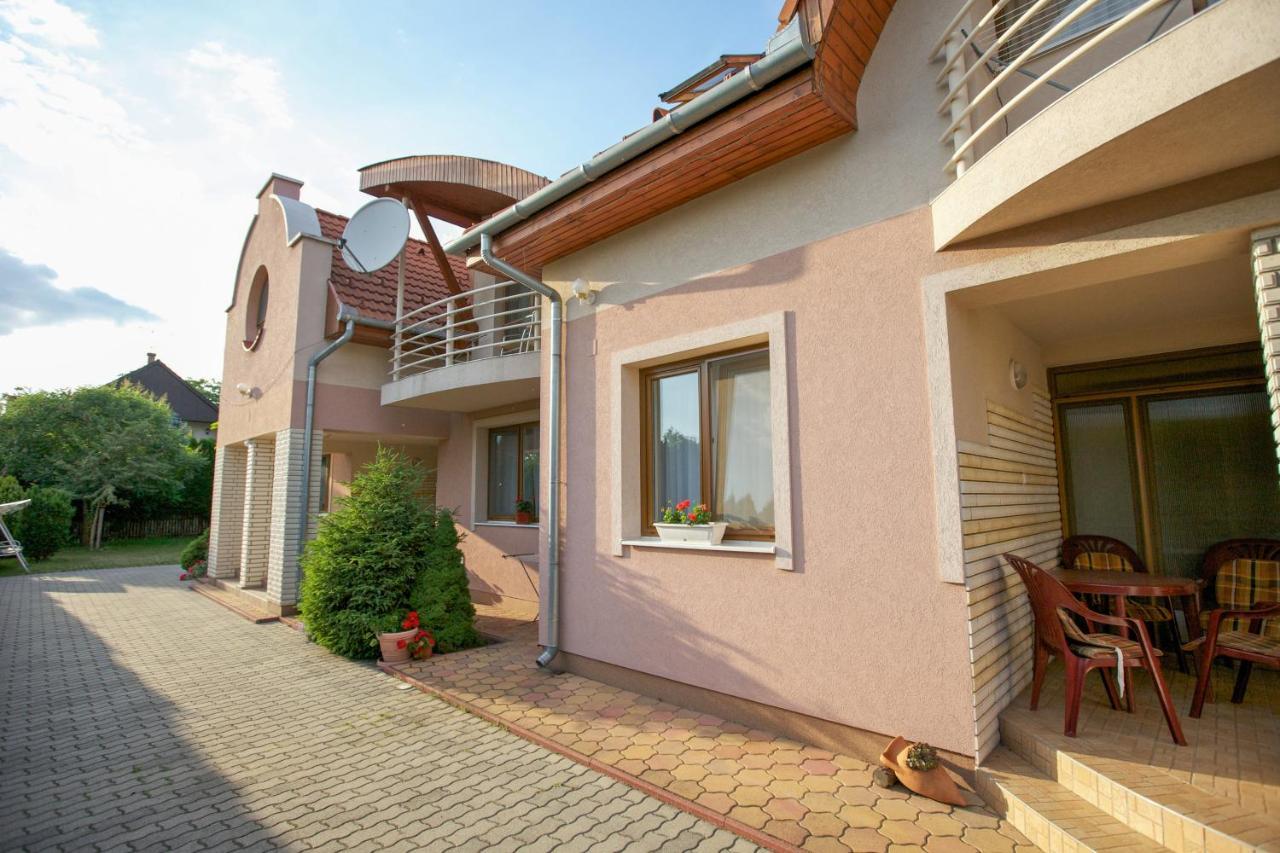 Aranyapartman Hajduszoboszlo Luaran gambar