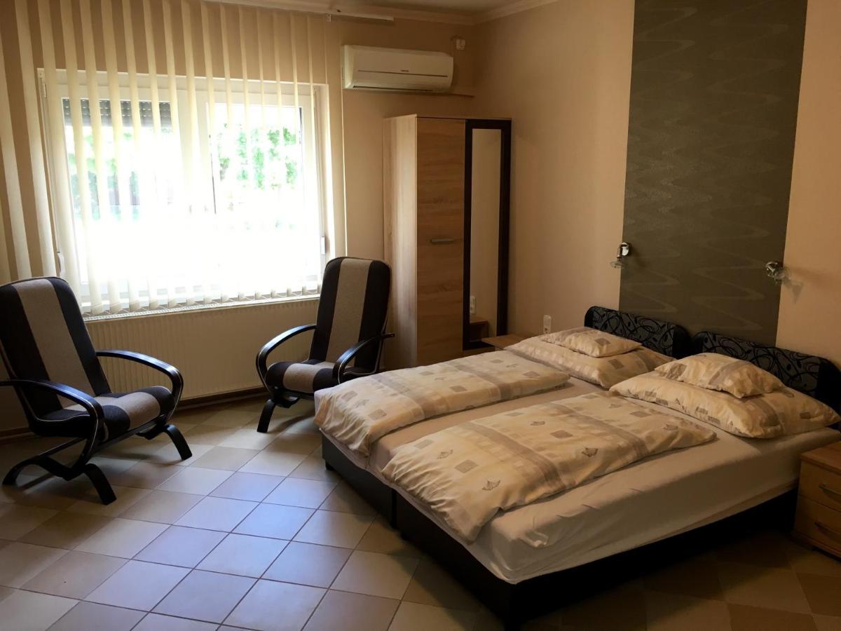 Aranyapartman Hajduszoboszlo Luaran gambar